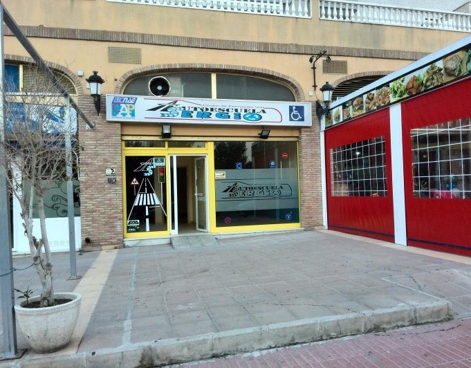 Commercial in Cala de Villajoyosa