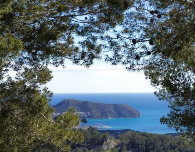 Rustic plot in Benimarco (Benisa) with excellent views