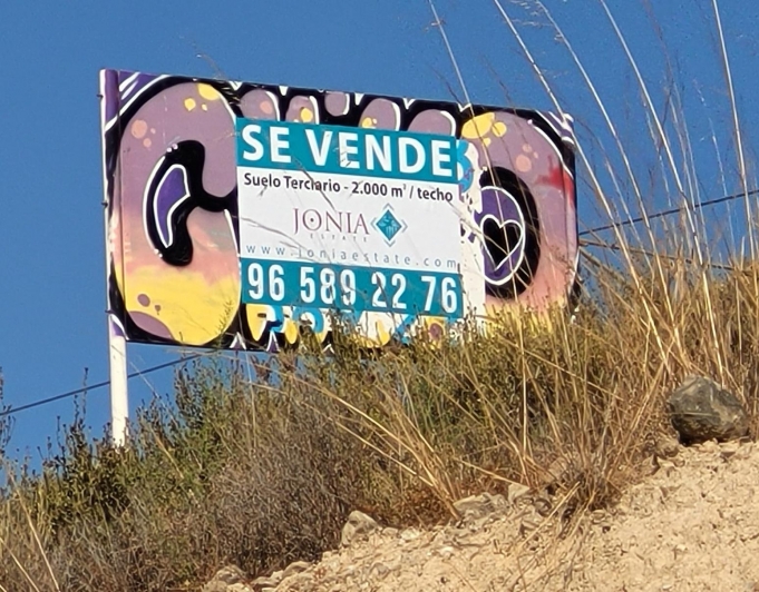 Urban land tertiary use in Villajoyosa