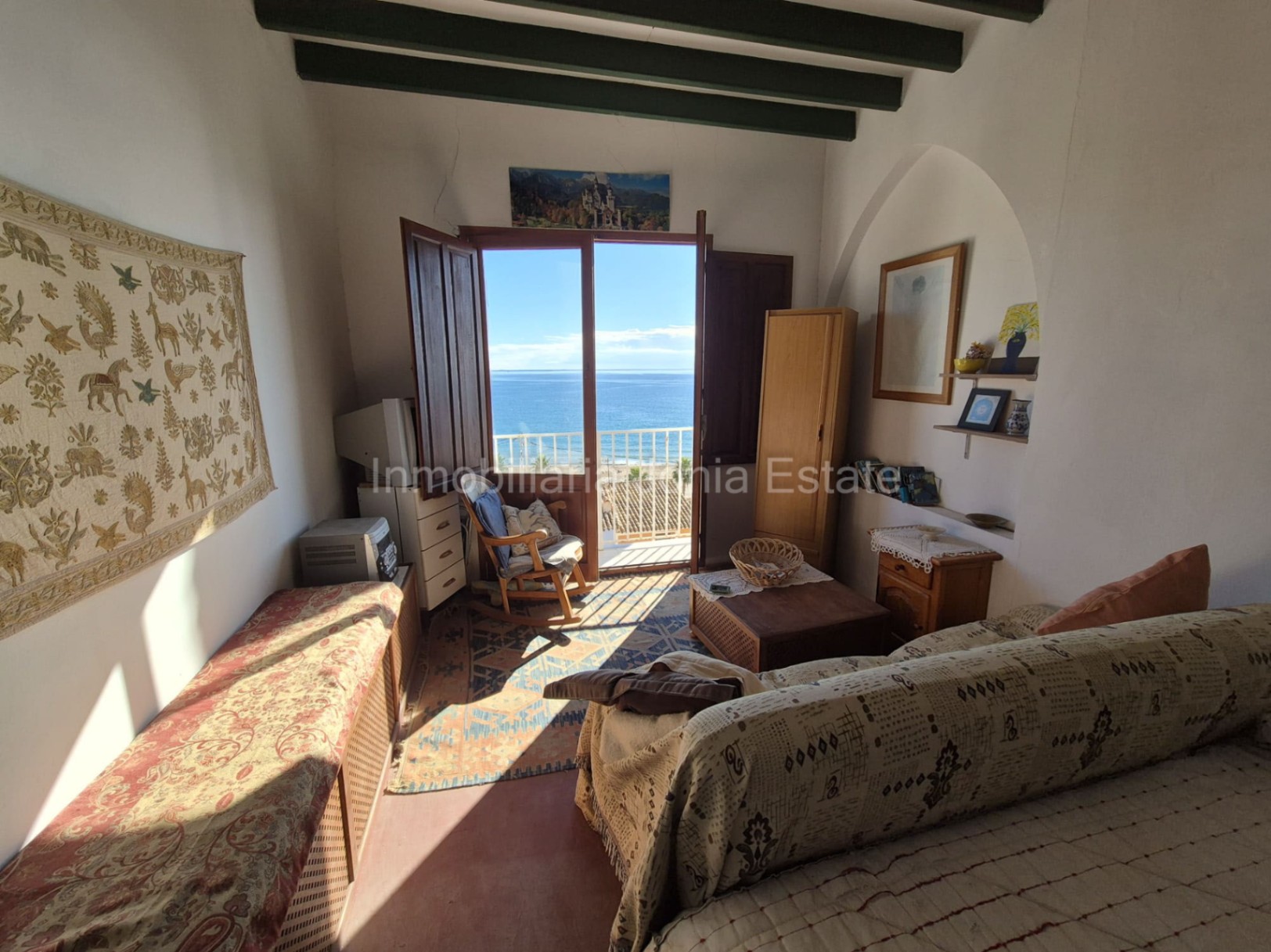 Edificio de 4 Plantas-Viviendas con vistas al mar