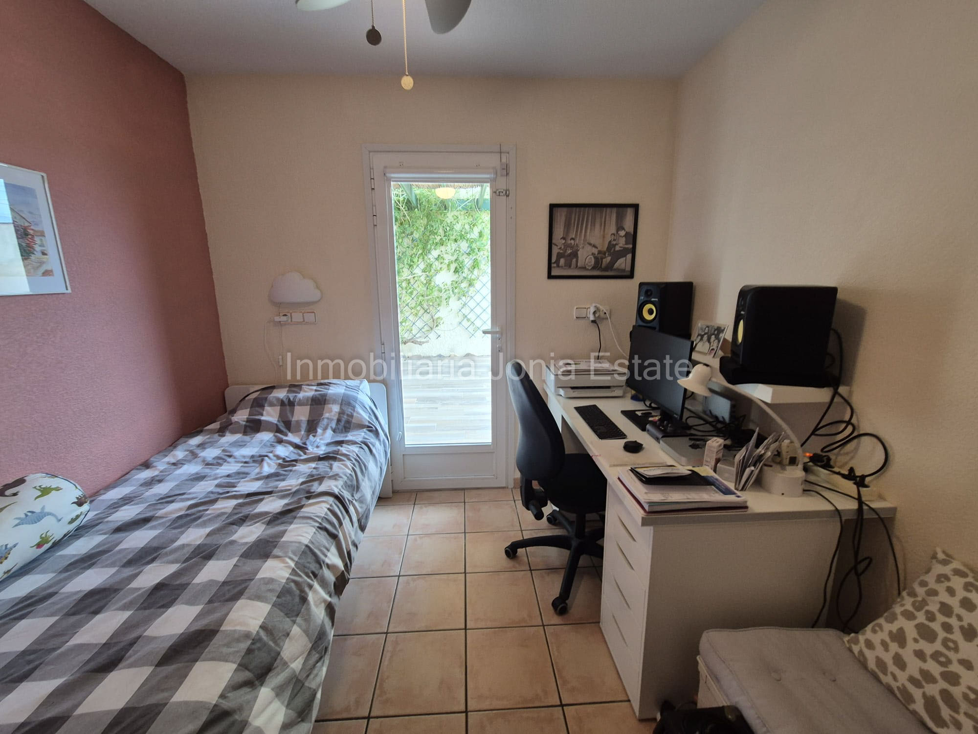 Chalet con piscina en Altea