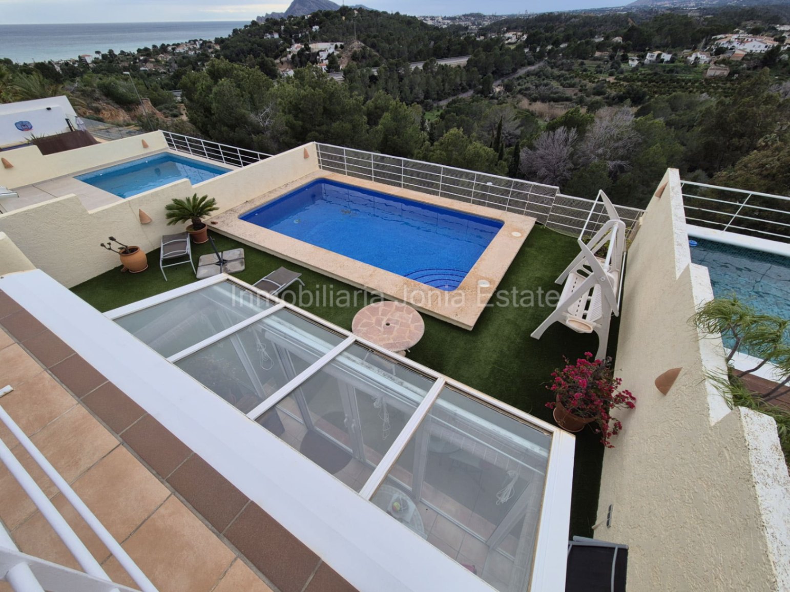 Chalet con piscina en Altea