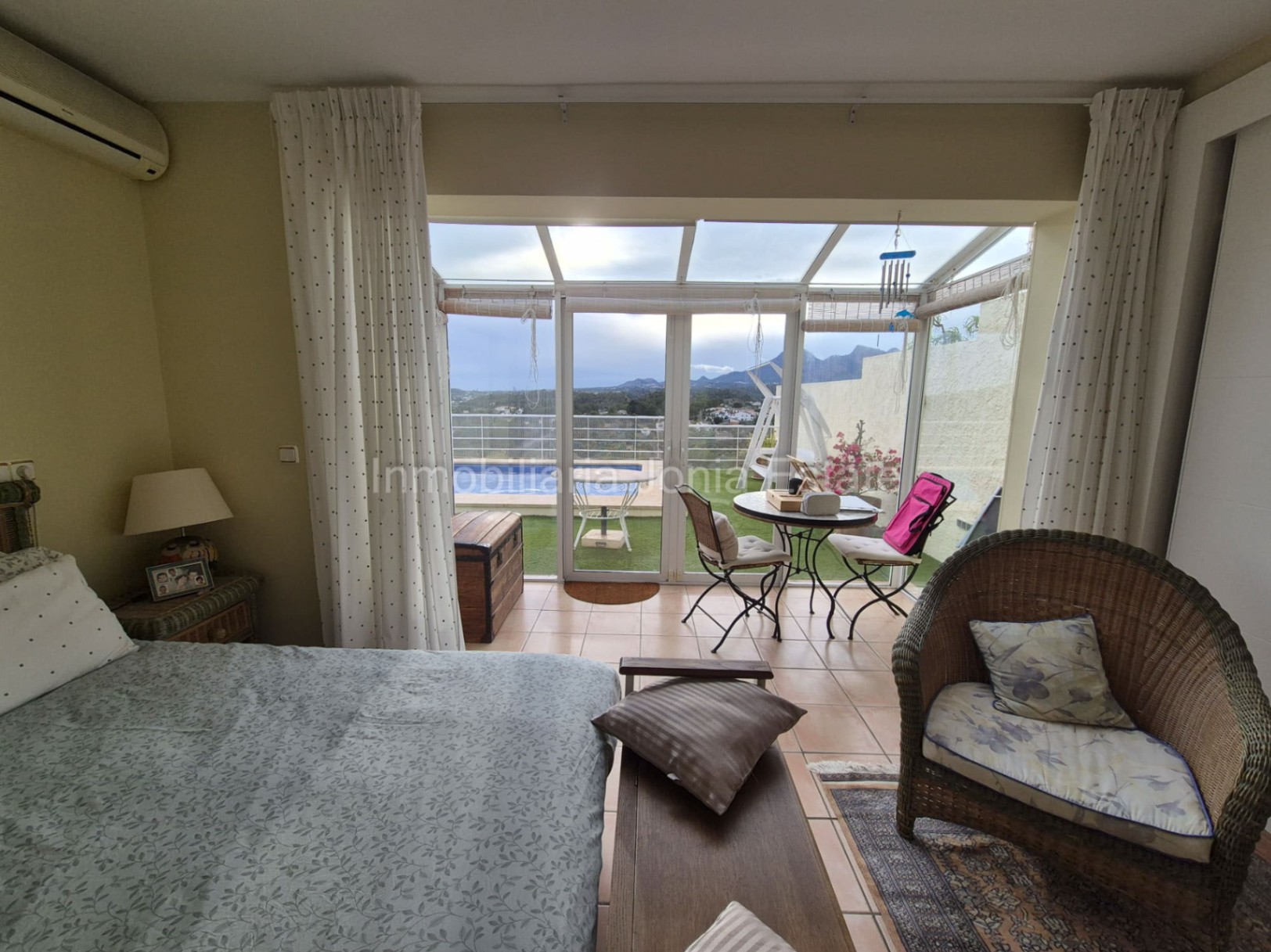 Chalet con piscina en Altea
