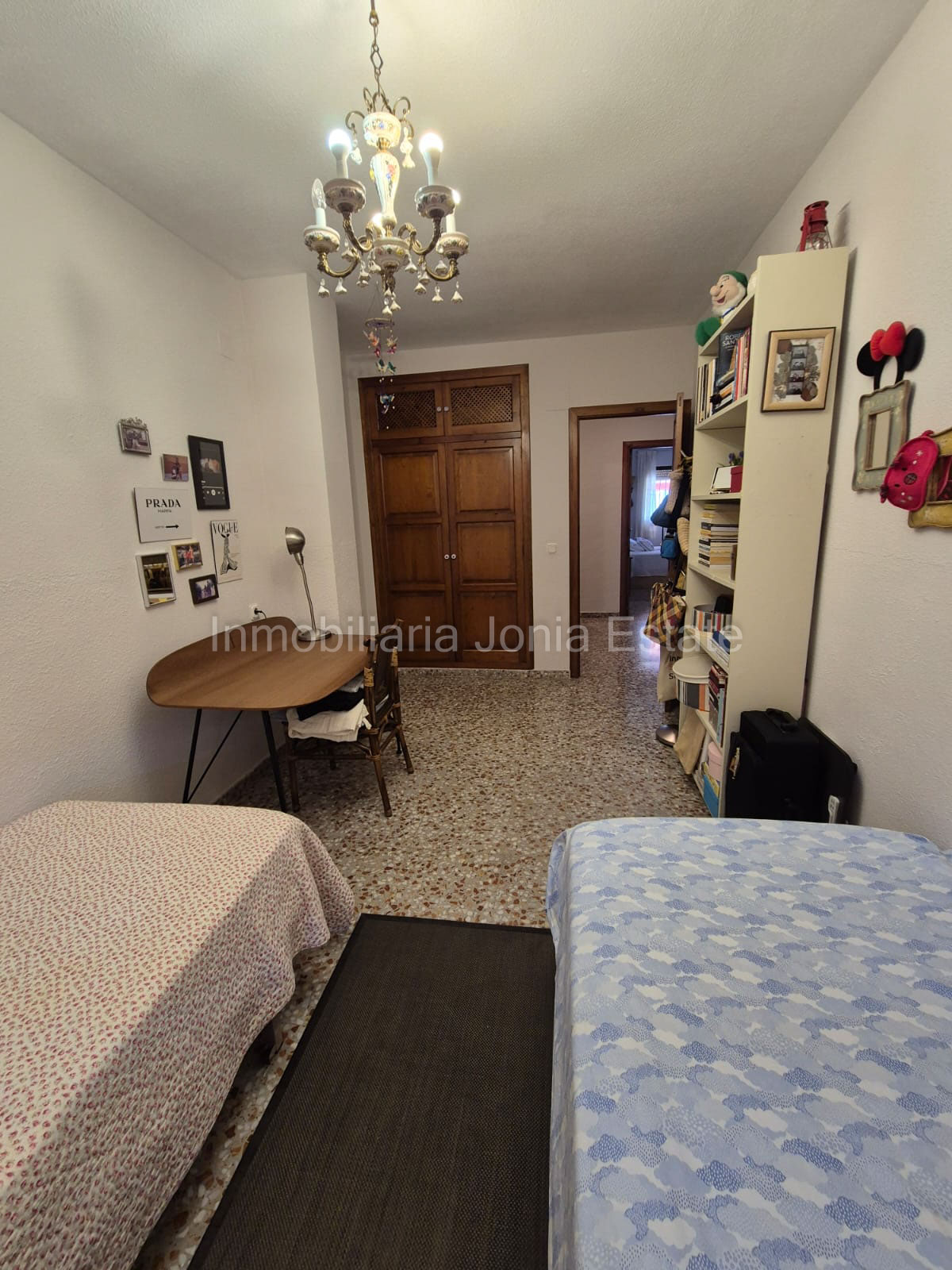 Vivienda de 3 habitaciones con garaje cerrado, cerca del mar en Villajoyosa