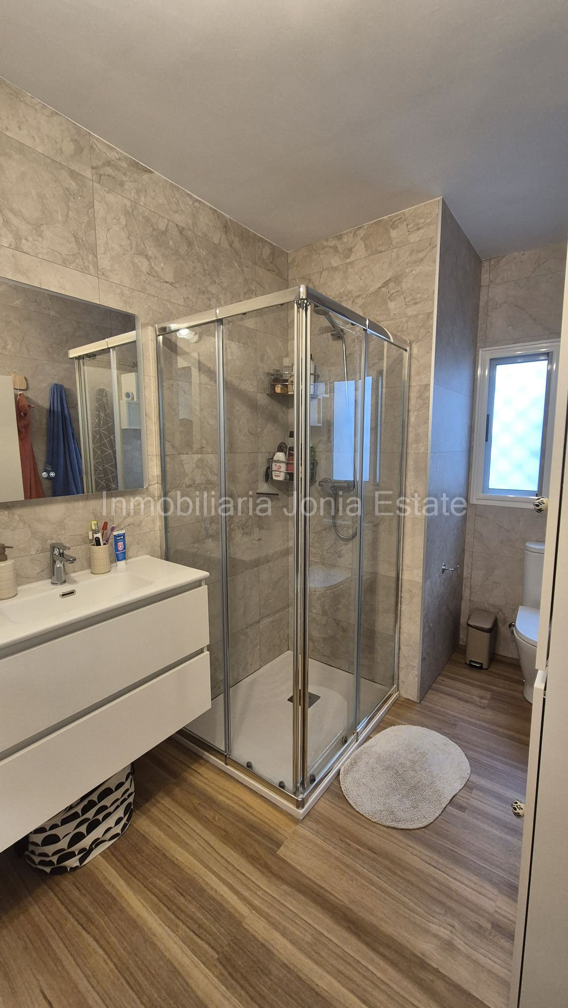 En venta piso reformado de 3 habitaciones en Villajoyosa