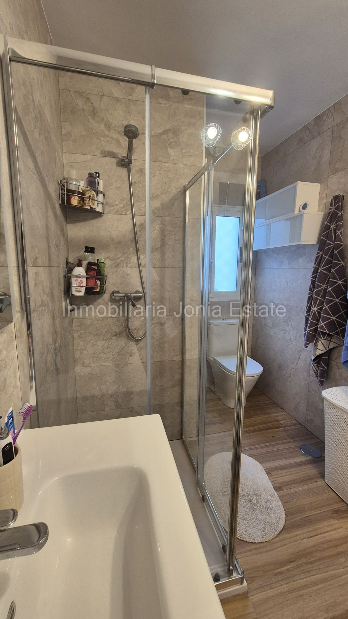 En venta piso reformado de 3 habitaciones en Villajoyosa
