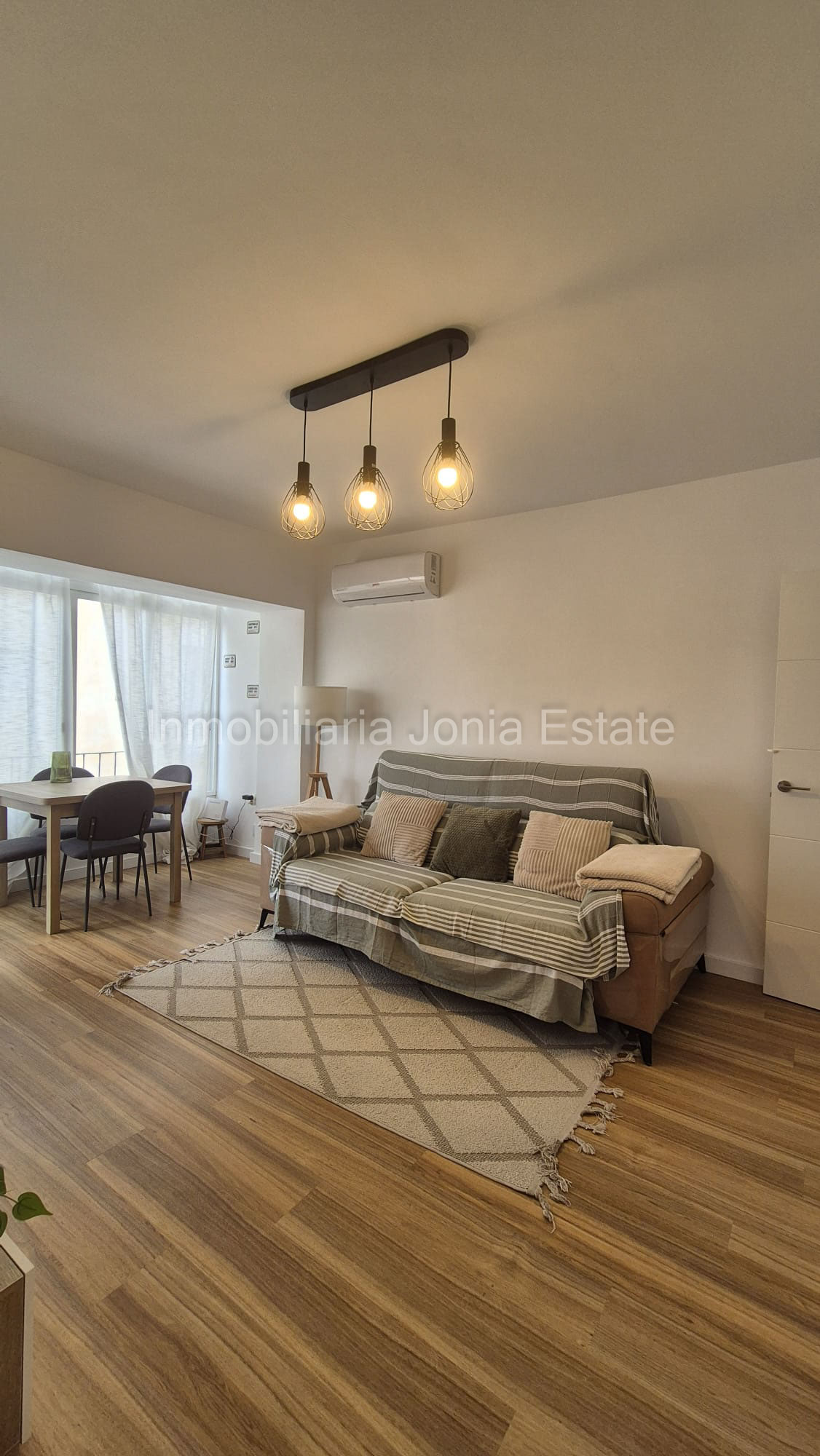 En venta piso reformado de 3 habitaciones en Villajoyosa