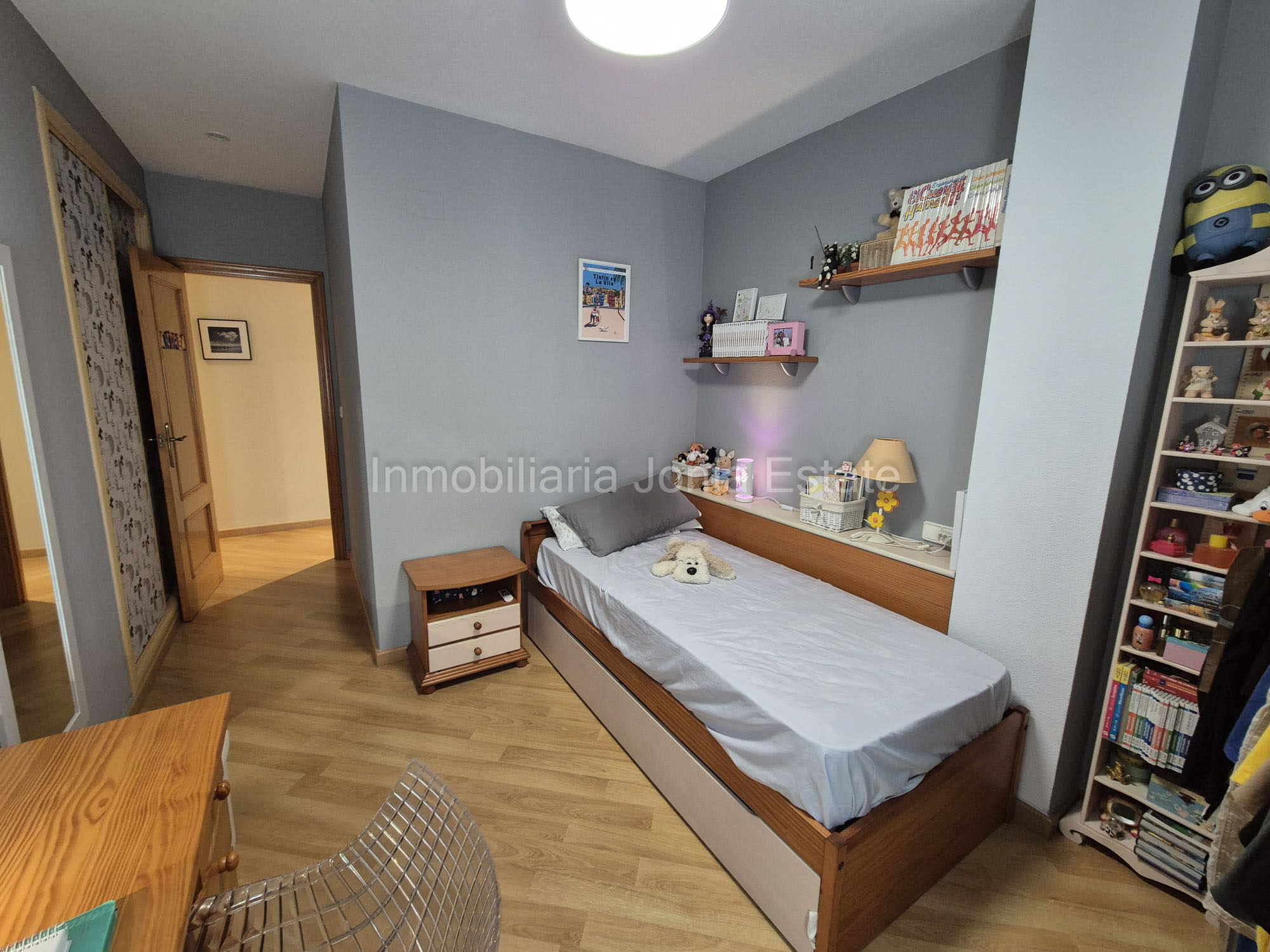 Vivienda con terraza, vistas al mar y amplio garaje en Villajoyosa
