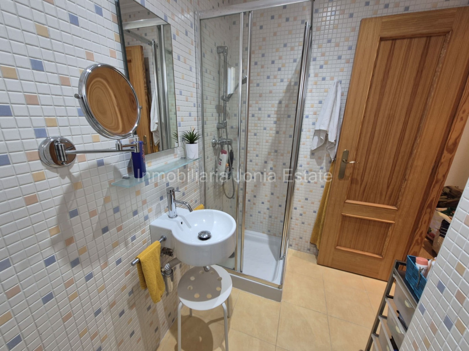 Vivienda con terraza, vistas al mar y amplio garaje en Villajoyosa