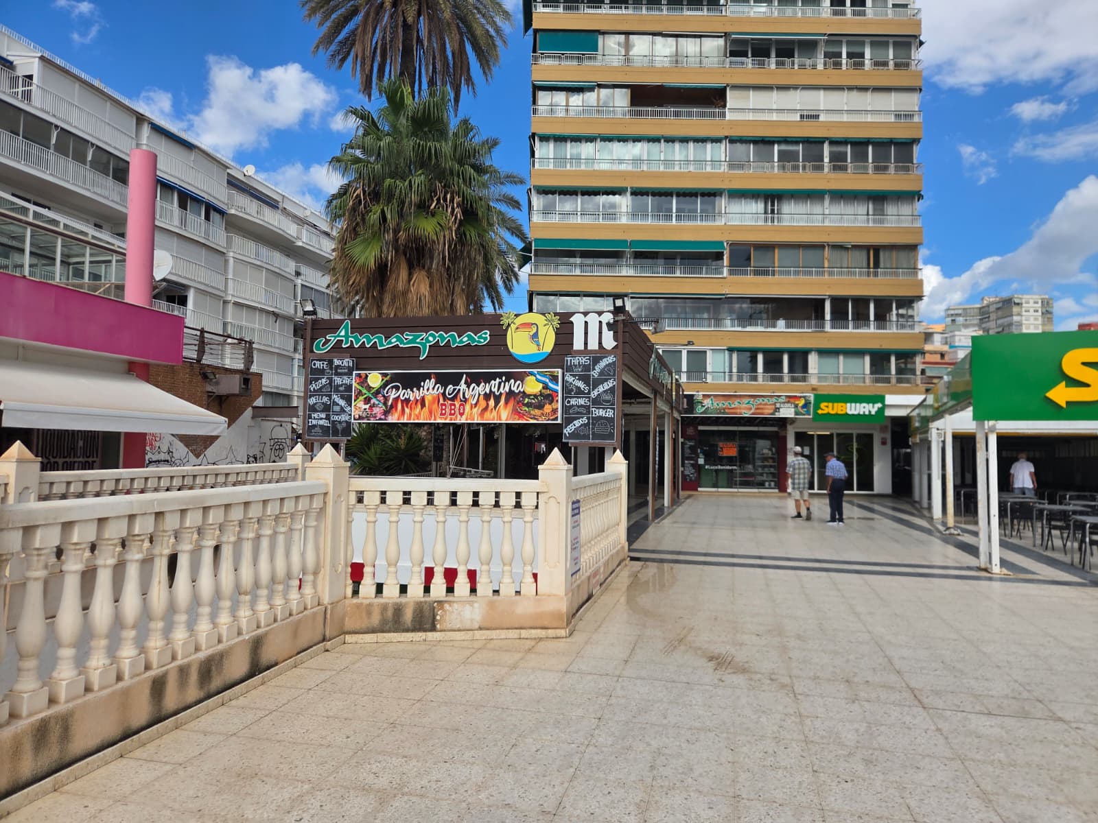 Restaurante en traspaso en primera línea de Playa de Levante, Benidorm