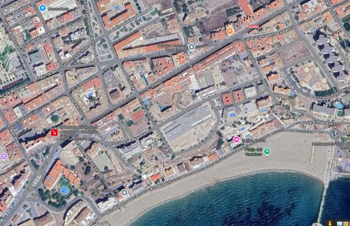 Local de obra (de 400 m2)